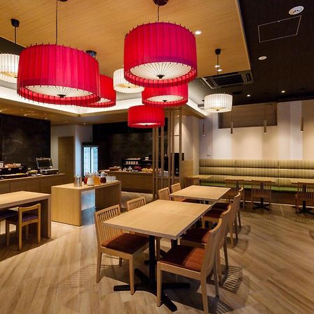 Via Inn Hakataguchi Ekimae Фукуока Экстерьер фото